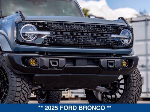 New 2025 Ford Bronco Badlands AWD/4WD image 29