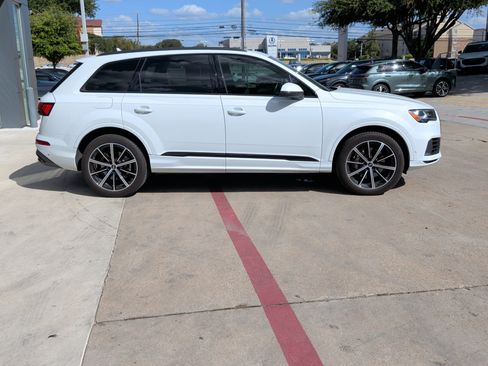 Used 2022 Audi Q7 3.0T Premium Plus AWD/4WD image 11