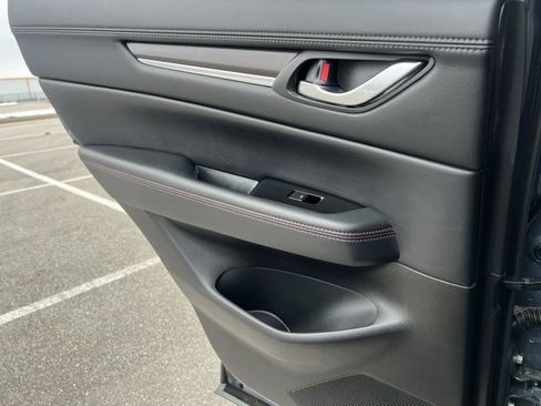 Used 2023 MAZDA CX-5 Carbon Edition image 28