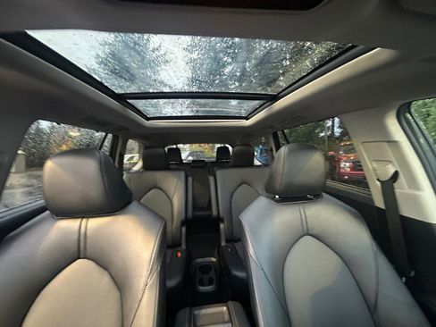 Used 2024 Toyota Grand Highlander XLE image 27