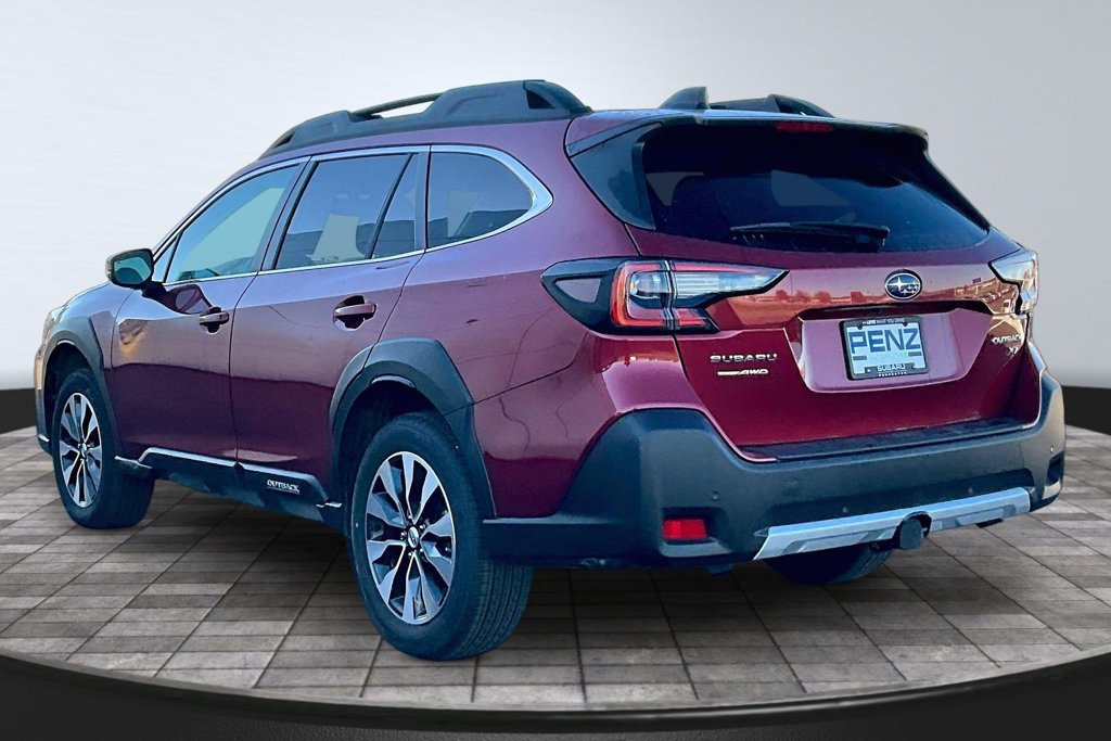Used 2024 Subaru Outback Limited XT AWD/4WD image 4