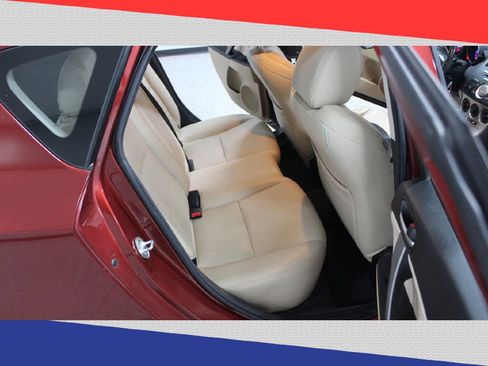 Used 2011 MAZDA MAZDA3 s Sport image 29