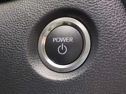 Used 2025 Toyota Corolla LE w/ LE Premium Package FWD image 25