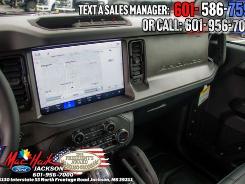 New 2026 Ford Bronco Big Bend w/ Black Diamond Package AWD/4WD image 13