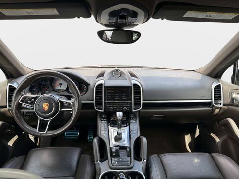 Used 2016 Porsche Cayenne S w/ Premium Plus Package AWD/4WD image 35
