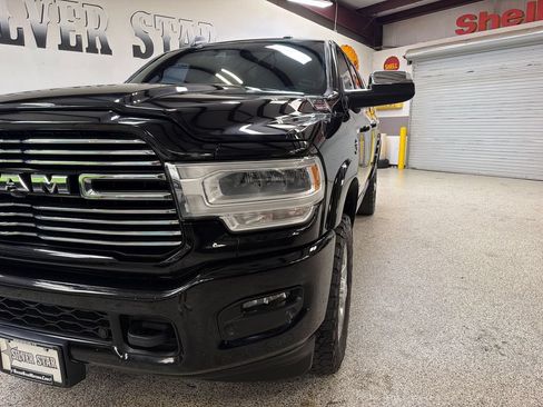Used 2019 RAM 2500 Laramie AWD/4WD image 13