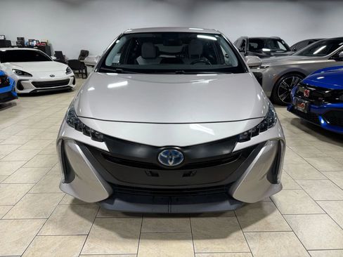 Used 2019 Toyota Prius Prime Premium image 10
