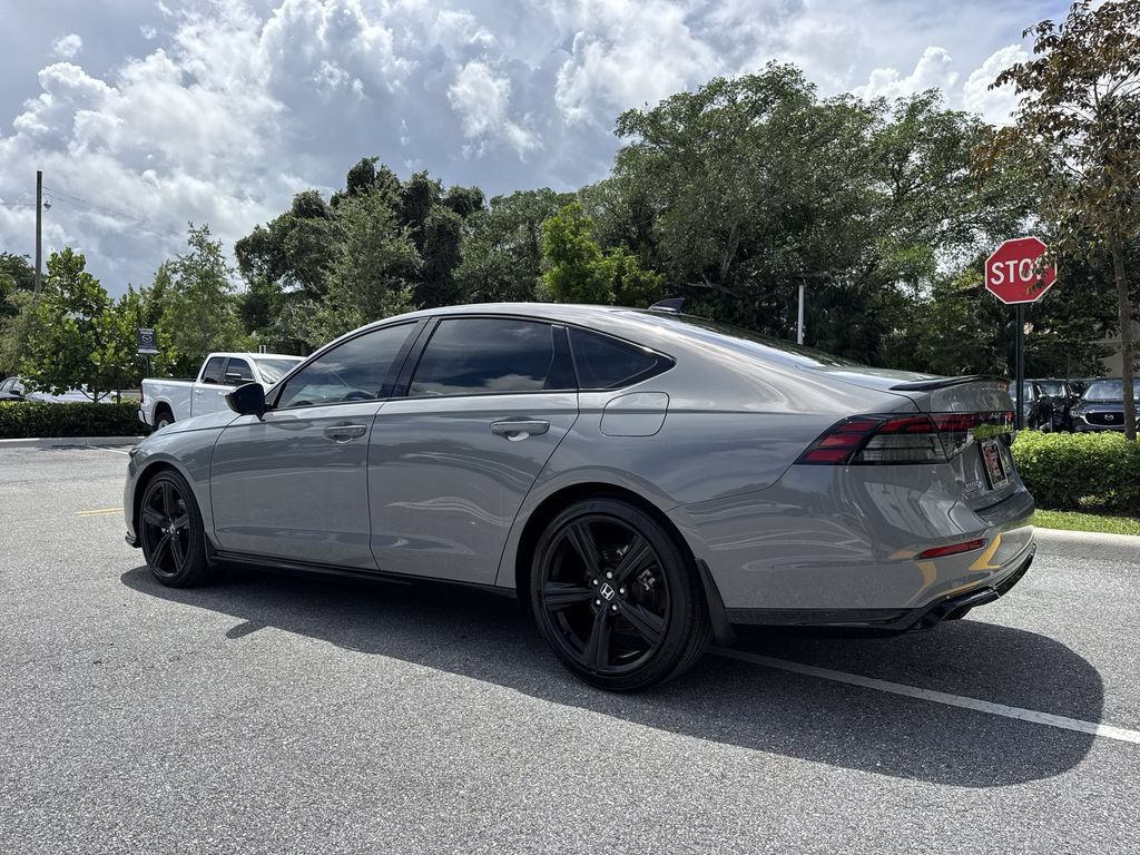 Used 2024 Honda Accord Sport image 26