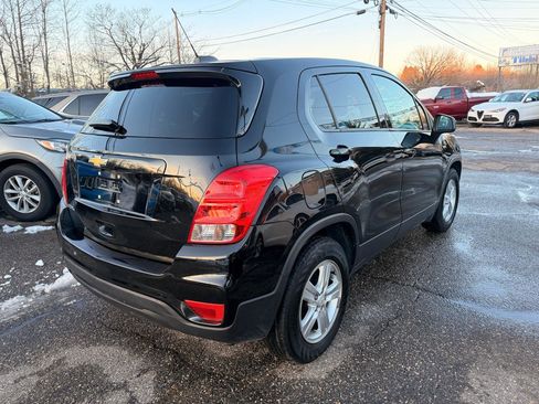 Used 2021 Chevrolet Trax LS w/ Tint and Cruise Package image 7