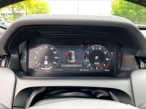 New 2026 Land Rover Discovery Sport Landmark AWD/4WD image 19
