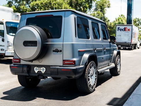 Used 2021 Mercedes-Benz G 550 image 9