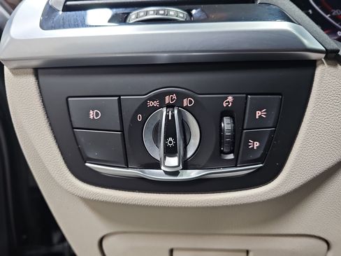 Used 2021 BMW X3 xDrive30i w/ M Sport Package image 26