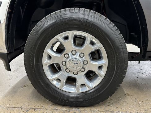 Used 2019 RAM 2500 Laramie image 5