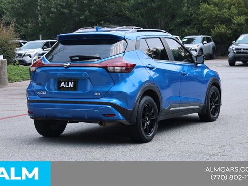 Used 2023 Nissan Kicks SR FWD image 6