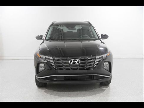 Certified 2024 Hyundai Tucson SEL AWD/4WD image 2