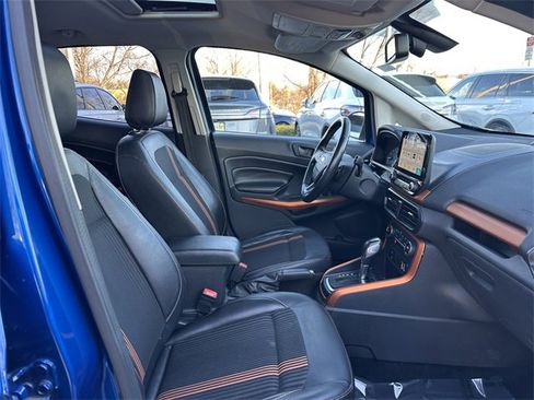 Certified 2018 Ford EcoSport SES image 33