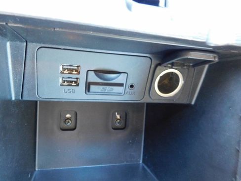 Used 2015 MAZDA MAZDA3 i Grand Touring image 18