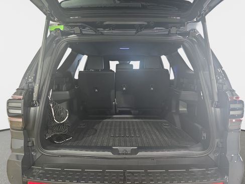 Used 2025 Toyota 4Runner TRD Sport Premium RWD image 27