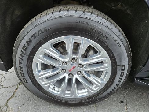 Used 2023 GMC Yukon SLT w/ Max Trailering Package image 9