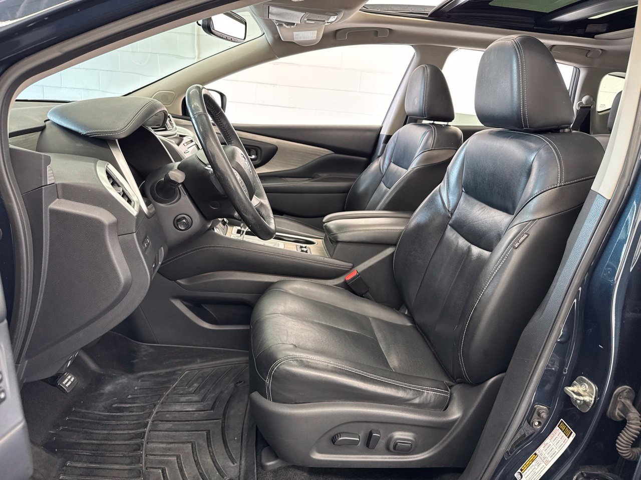 Used 2018 Nissan Murano Platinum w/ Cargo Package FWD image 14