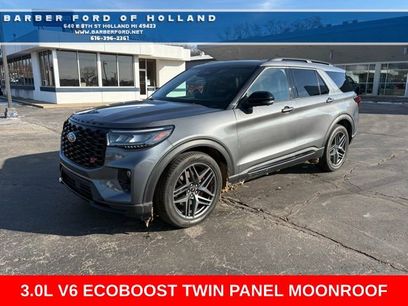 Used 2025 Ford Explorer ST