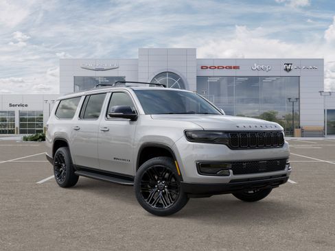 New 2025 Jeep Wagoneer L Series II w/ Convenience Group I image 24