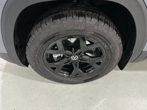 New 2026 Volkswagen Atlas Peak Edition AWD/4WD image 11