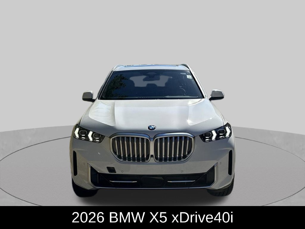 Used 2026 BMW X5 xDrive40i w/ Parking Assistance Package AWD/4WD image 3