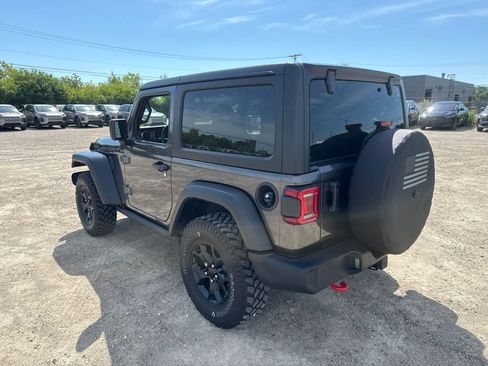 Used 2023 Jeep Wrangler Sport AWD/4WD image 2