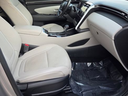 Used 2022 Hyundai Tucson SEL w/ Convenience + Premium Package FWD image 18