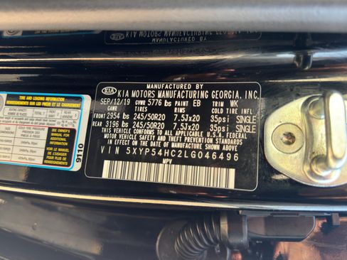 Used 2020 Kia Telluride SX w/ Towing Package FWD image 48