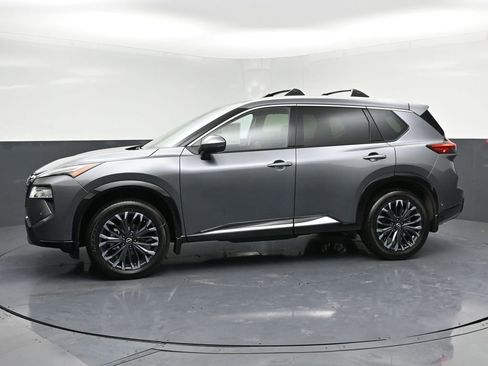 New 2026 Nissan Rogue Platinum w/ Platinum Premium Package image 2