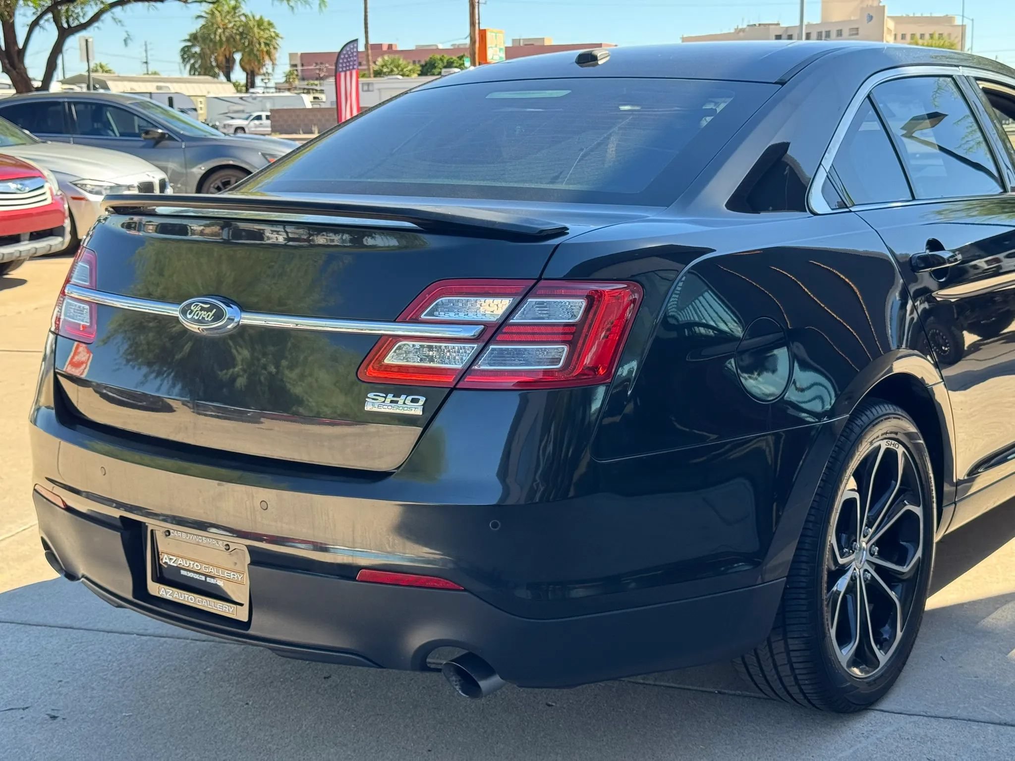 Used 2013 Ford Taurus SHO AWD/4WD image 31