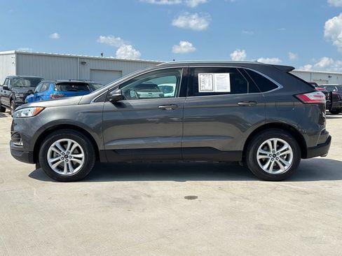 Used 2019 Ford Edge SEL FWD image 2