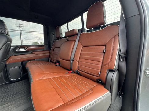 Used 2024 GMC Sierra 2500 Denali Ultimate w/ Max Trailering Package AWD/4WD image 34