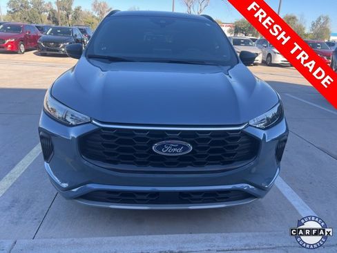 Used 2023 Ford Escape ST-Line w/ Equipment Group 301A image 2