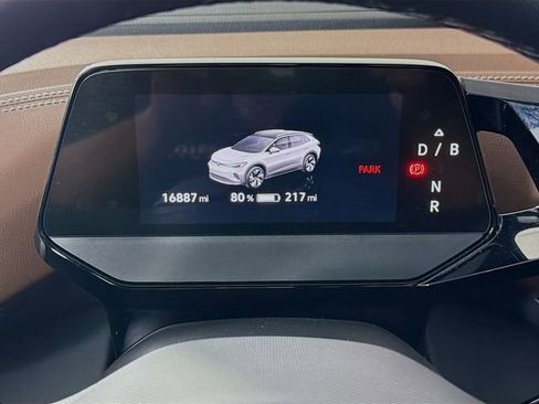 Used 2023 Volkswagen ID.4 Pro image 13