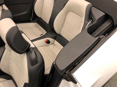 Used 2024 Ford Mustang Premium image 28