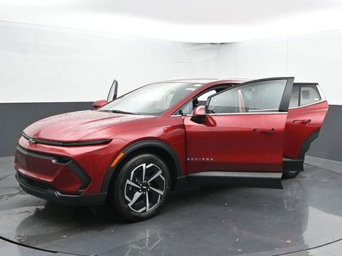 New 2026 Chevrolet Equinox EV LT image 50