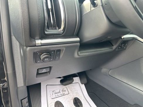 New 2025 Ford Expedition Platinum w/ Stealth Performance Package image 37