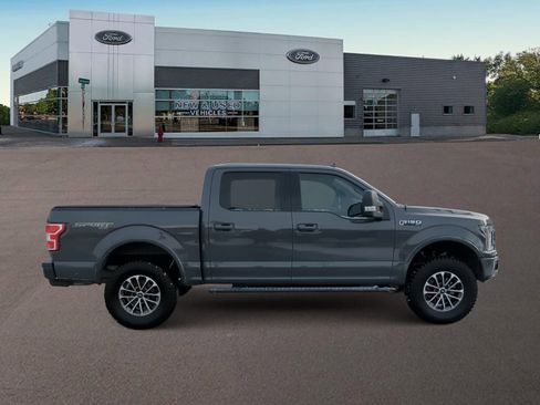 Used 2018 Ford F150 XLT w/ Equipment Group 302A Luxury image 12