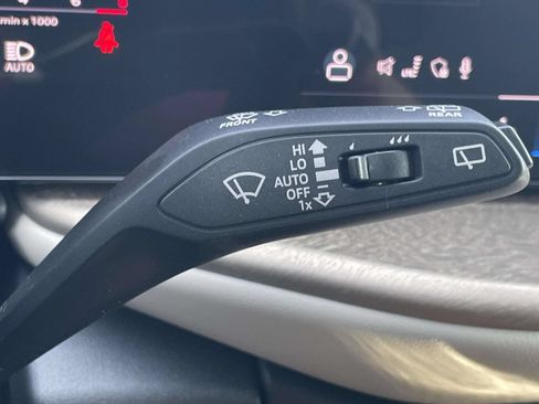 Certified 2025 Audi Q5 Premium Plus AWD/4WD image 24