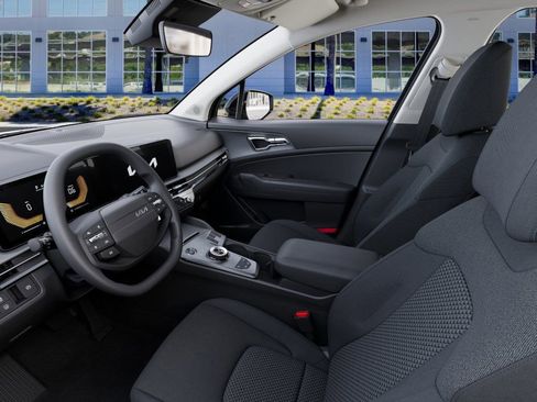 New 2026 Kia Sportage LX FWD image 17