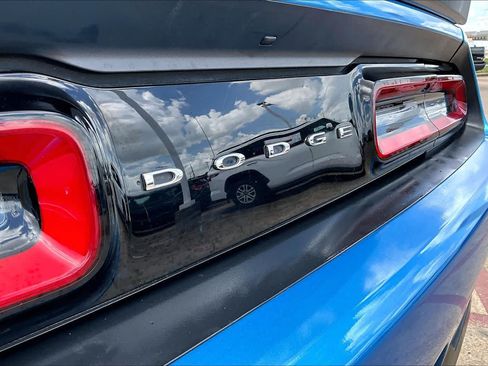 Used 2023 Dodge Challenger R/T w/ Plus Package RWD image 31