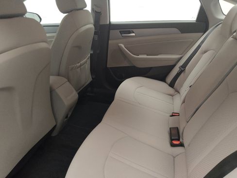 Used 2018 Hyundai Sonata SEL w/ Cargo Package image 18