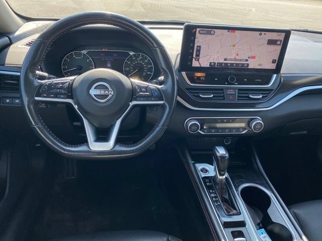 Used 2023 Nissan Altima 2.5 SR AWD/4WD image 7