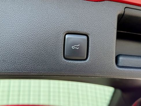 Used 2021 Ford Escape Titanium w/ Titanium Elite Package image 19