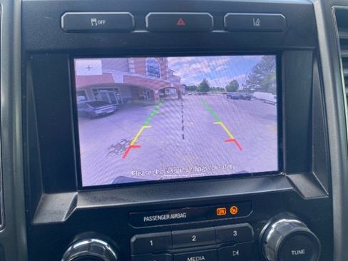 Used 2020 Ford F250 XLT image 28