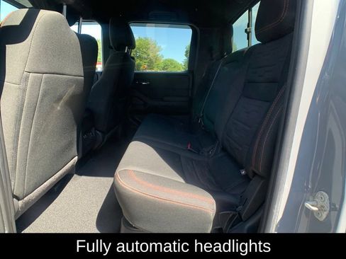 Used 2023 Nissan Frontier PRO-4X w/ Pro Convenience Package AWD/4WD image 32