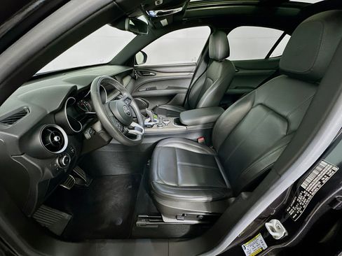 Used 2022 Alfa Romeo Stelvio Ti w/ Active Assist Plus Package image 13